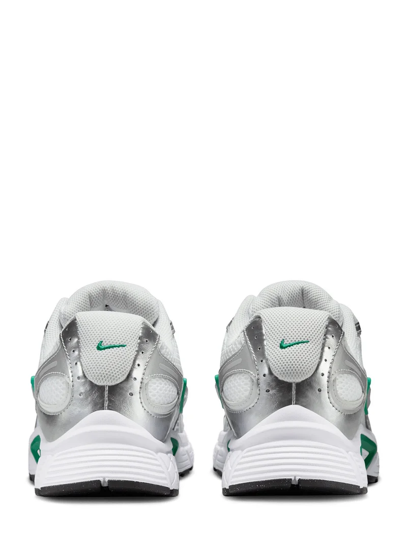 Nike V5 Runner