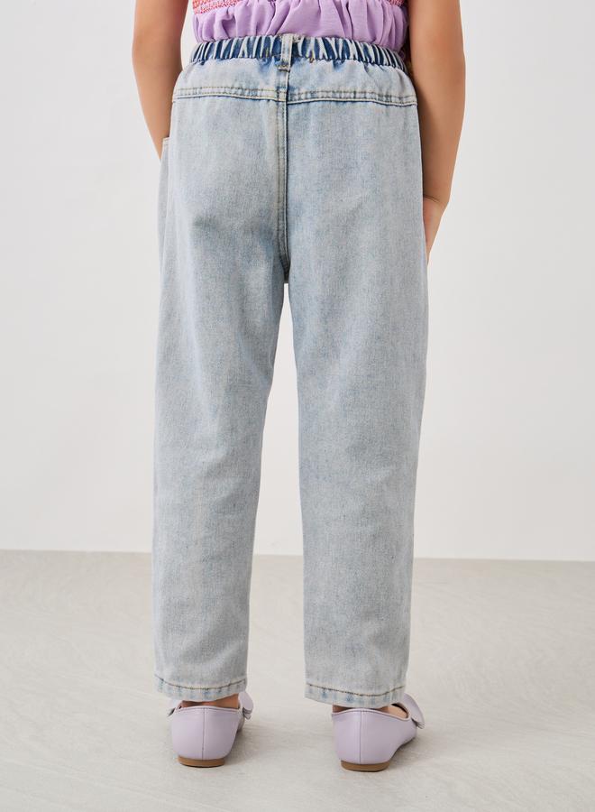 Styli Styli High Rise Floral Embroidered Straight Leg Jeans  - Image 4