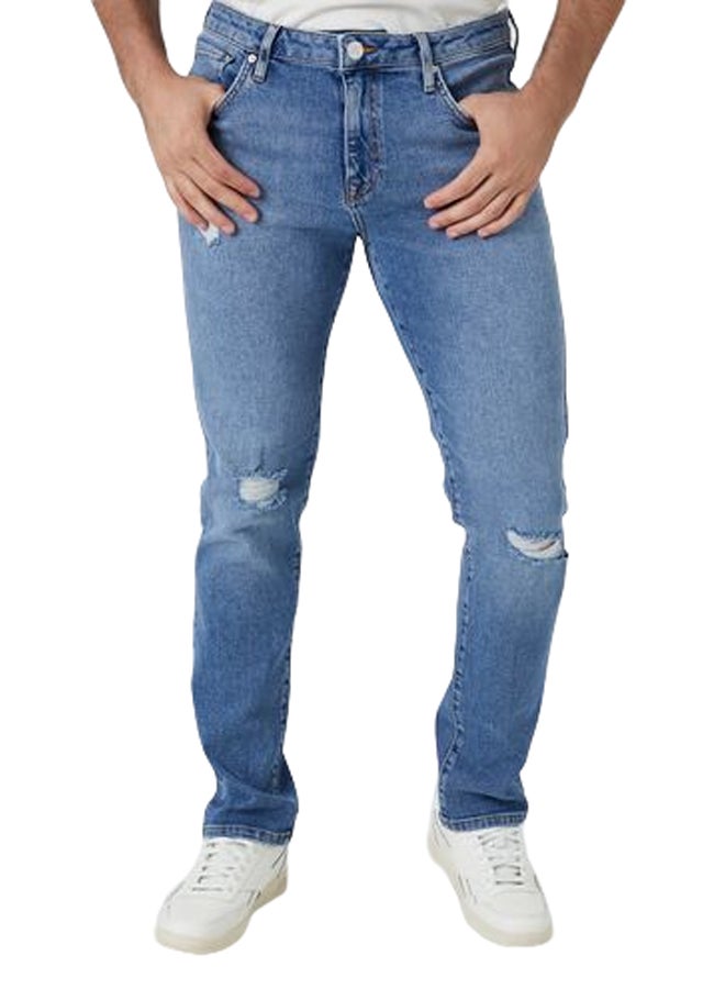 FOREVER 21 Distressed Skinny Jeans - Image 1