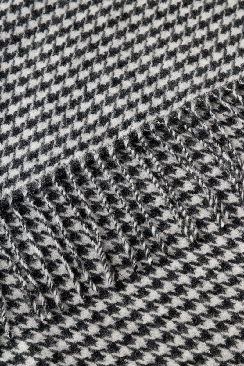 Fishers Finery Women's 100% Pure Cashmere Winter Scarf; Super Soft (Houndstooth) - Image 5