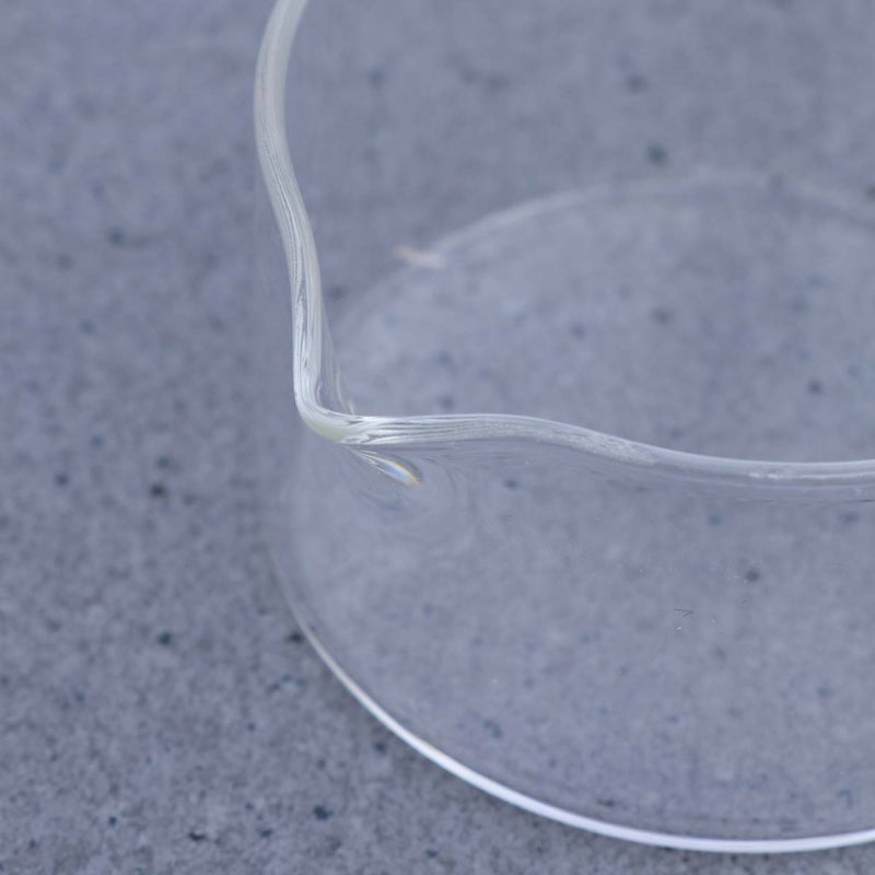 80mm Glass Dish Flat Bottom Container with Spout for School Home - Image 4