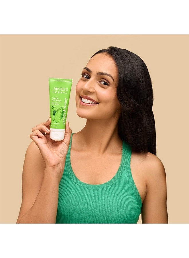 Jovees Herbal Papaya & honey Face Scrub | With Honey,Neem & Chamomile Extract | For Normal to Dry Skin | Gently Remove Dead Skin | Improves Uneven Skin Tone | Paraben And Alcohol Free | 100gm - Image 3