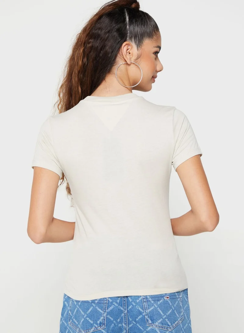 TOMMY JEANS Crew Neck Logo T-Shirt