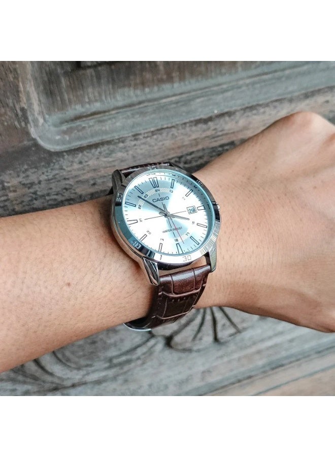 Casio MTP-V004L-7CUDF Men’s Analog Watch with Silver Dial, Brown Leather Strap, Date Display & Water Resistance - Image 5
