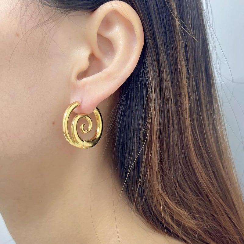 Izpack Sea Wave Spiral Hoop Earrings for Women Stainless Steel 18K Gold Plated Swirl Chunky Round Huggie Hoops Earring Fashion Birthday Jewelry Gifts Holiday (Gold) - Image 3