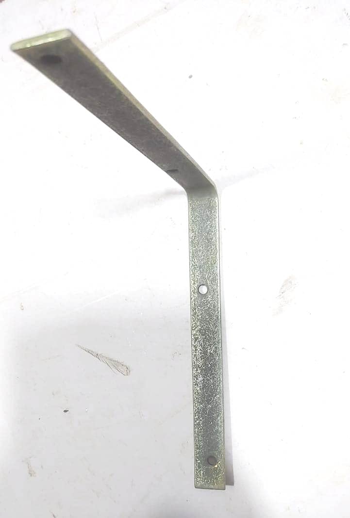 FTE 6x6 Heavy Duty Right Angles L Angles Clamps Brackets Made of Strong 2mm Iron bar A Set of 4 Pieces for shelve Support with Double Hole Size 6x6 inch - Image 5
