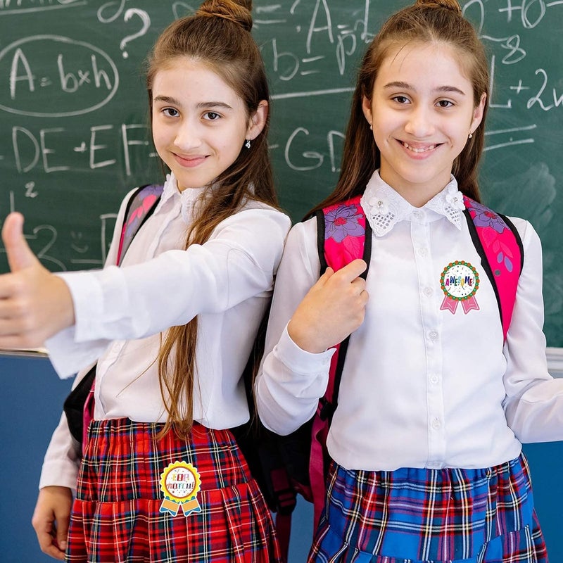 كاست ويف 300 قطعة من ملصقات المكافآت بتصميمات شارات للأطفال، ملصقات مكافآت للاستخدام في الفصول الدراسية للأطفال، ألعاب رياضية خارجية، حفلات، منزل، ملصقات تشجيعية، 2.2 × 2.8 بوصة - Image 5