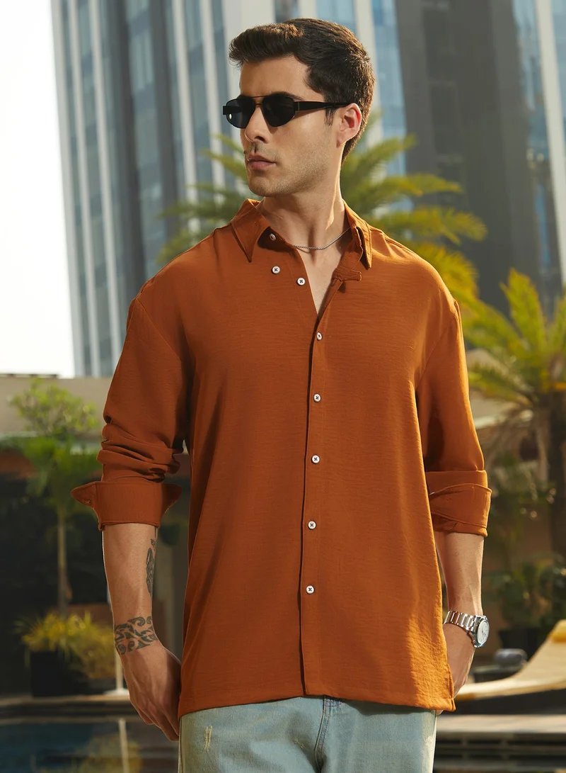 كامبوس سوترا قميص رجالي برتقالي مريح مجعد