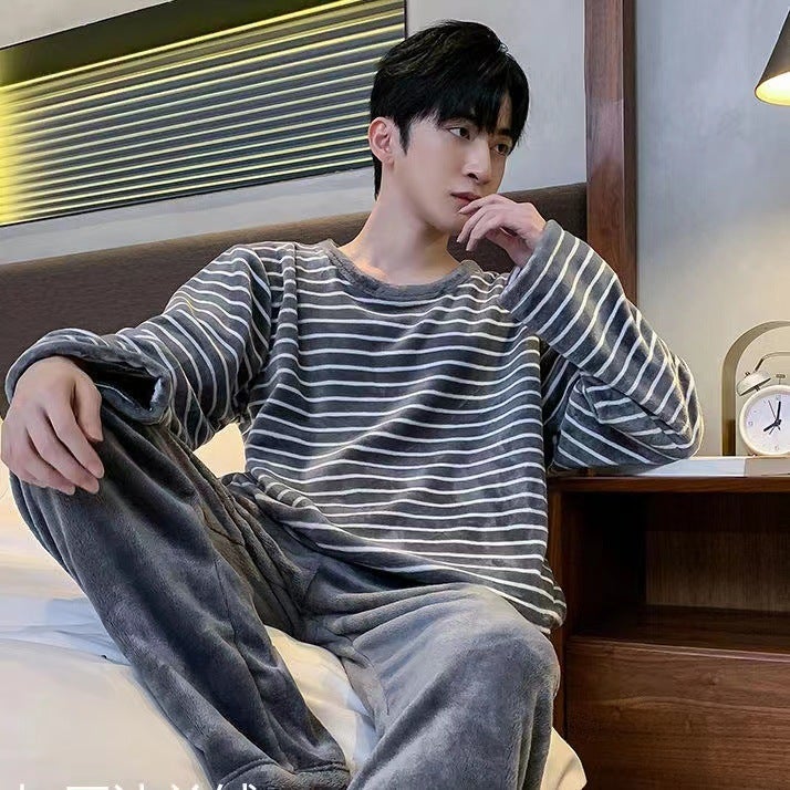 بيجامة فاخرة من المخمل الدافئ للرجال في الشتاء بأكمام طويلة مريحة للربيع - Image 3