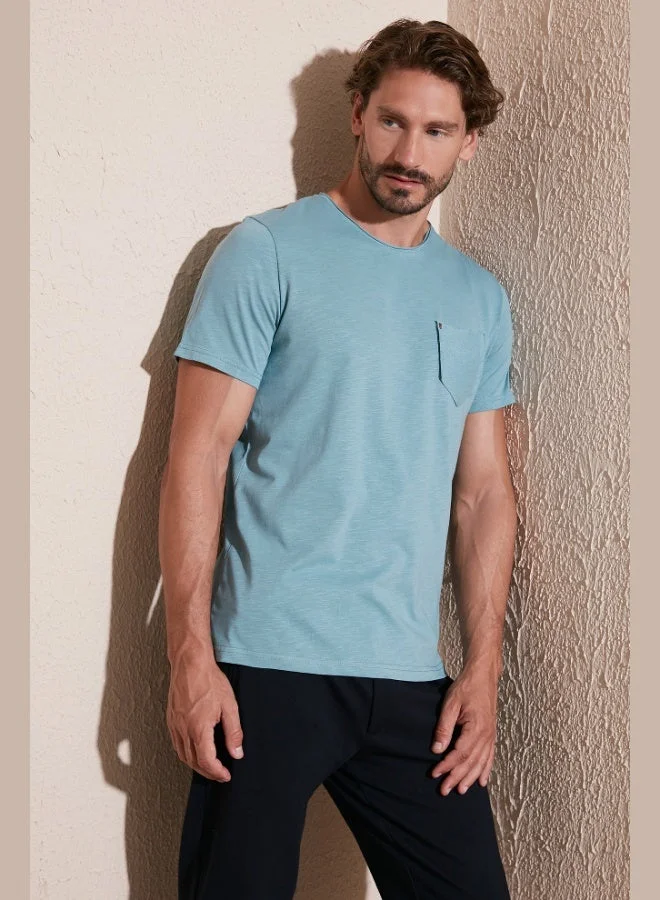 بوراتي تيشيرت رجالي قطن % بقصة ضيقة وياقة دائرية وجيب