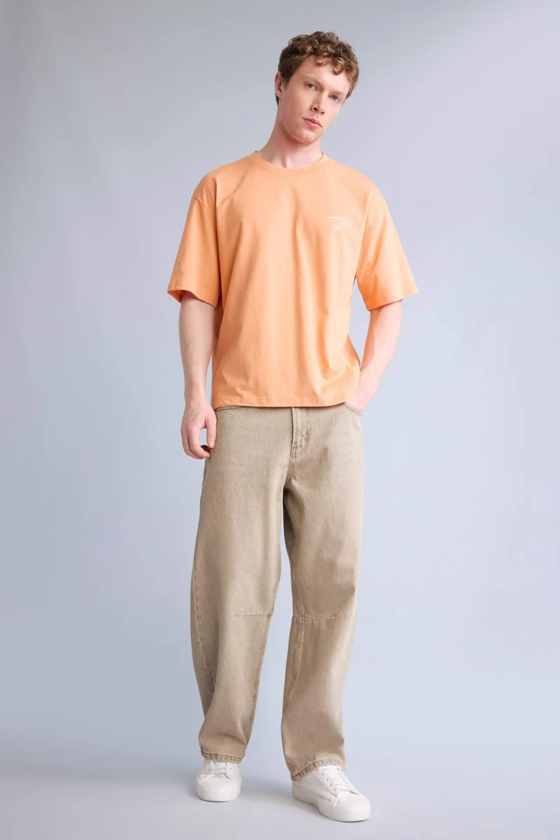 Defacto  100% Cotton Boxy Fit Back Print T-Shirt for Men | Best Price UAE