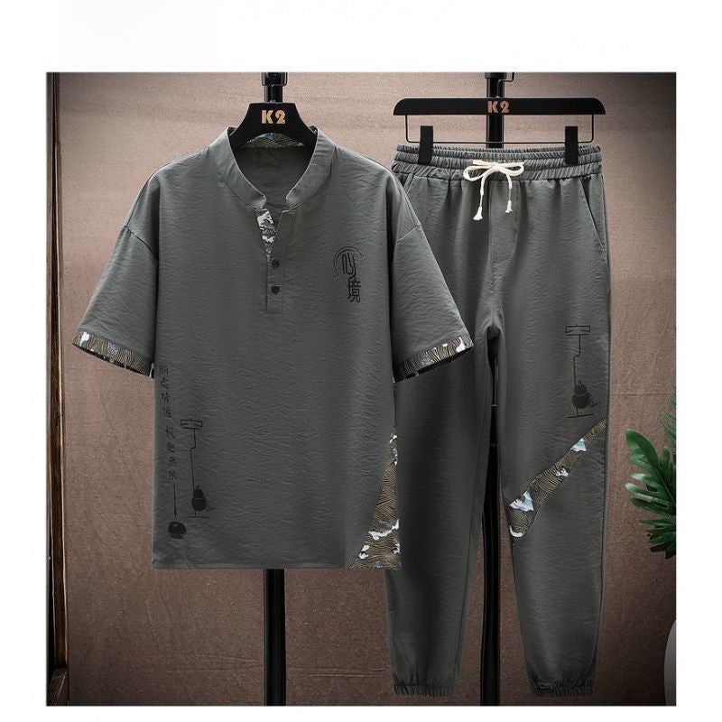 طقم تي شيرت فضفاض للرجال بتصميم صيني قديم وسروال طويل رمادي - Image 4