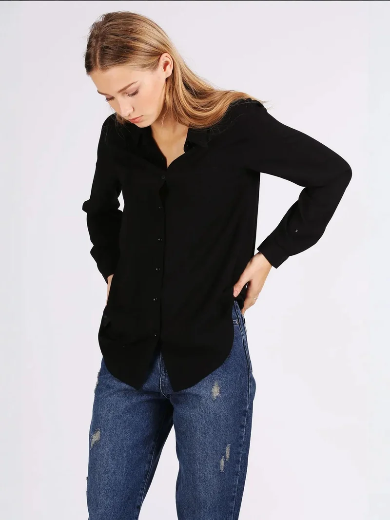 بيغ دارت قميص بأزرار أساسي من بي دآرت