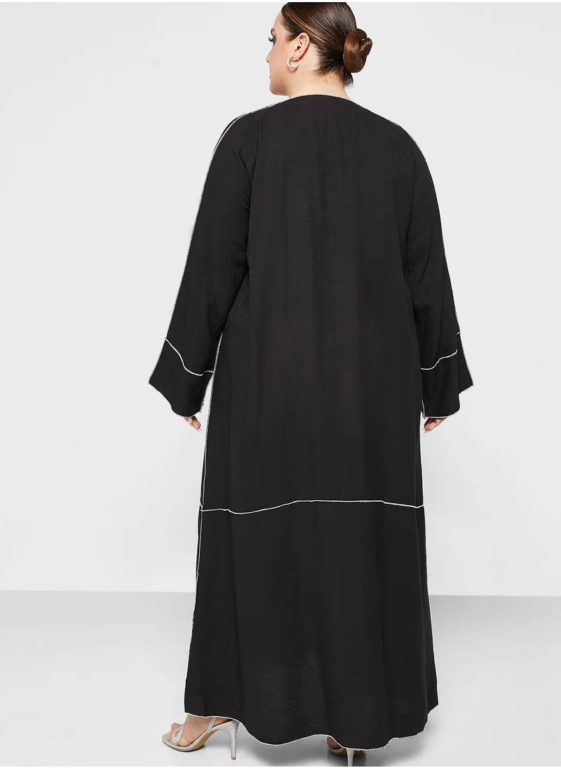 Khizana Contrast Paneled Abaya