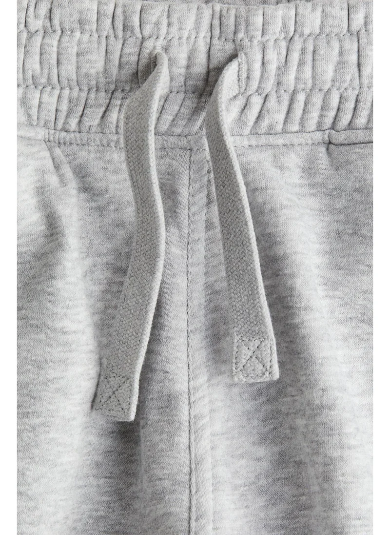 اتش اند ام Sweatshirt shorts