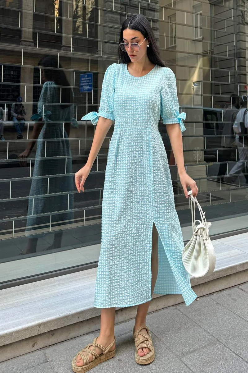 فور يو مودا Natural Viscose Seersucker Plaid Slit Long Blue Dress