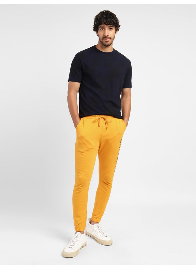 Levi's Men's Yellow Regular Joggers  - Image 5