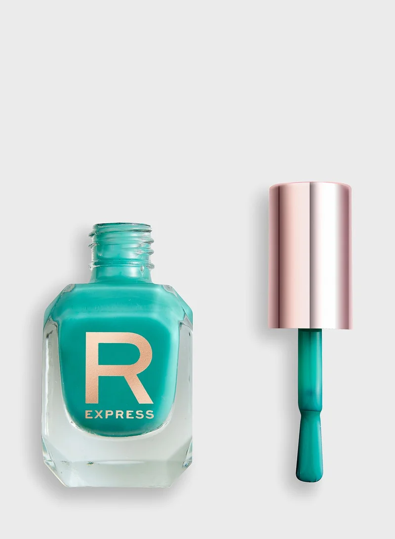 REVOLUTION Revolution Express Nail Varnish Jade Green