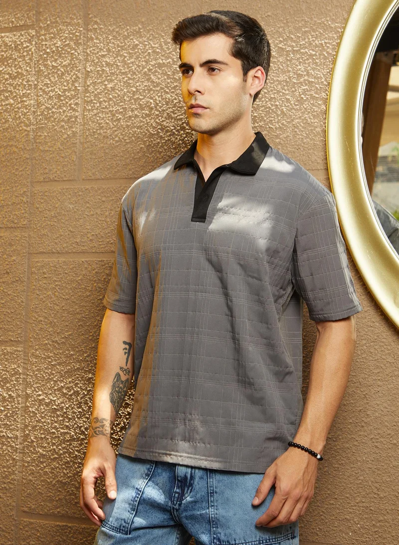 Campus Sutra Men's Moon Grey & Onyx Black Contrast Grid Polo T-Shirt