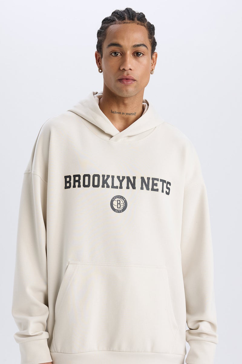 DeFacto Man DeFactoFit NBA Brooklyn Nets Oversize Fit Hooded Scuba Fabric Sports Sweatshirt  - Image 4