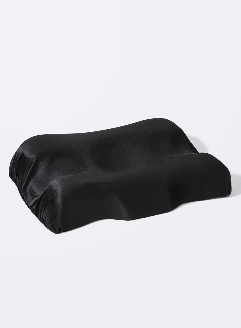 Beauty Pillow غطاء وسادة حريري بلون الأسود الماسي – نعومة فائقة وفوائد لمكافحة الشيخوخة