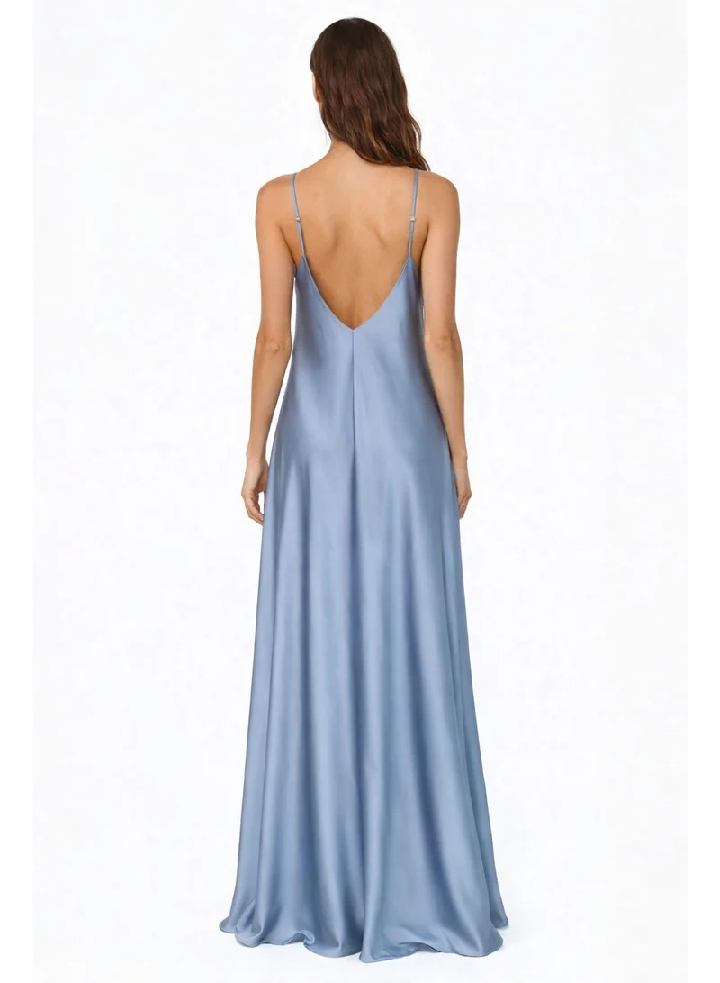 جانارا جونز فستان مارييلا ساتان أكوا سيرينيتي