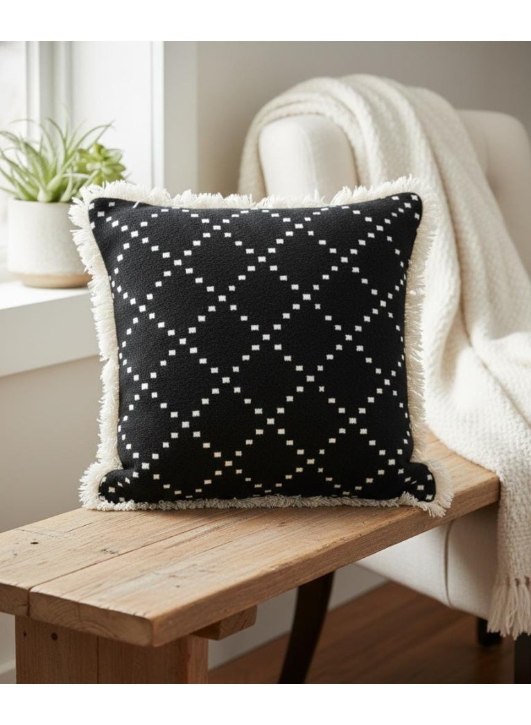 أي كي دي سي وسادة زخرفية مربعة الشكل بنمط هندسي جريء باللونين الأسود والأبيض من AKDC - مصنوعة من قماش قطني، 43×43 سم - Image 2