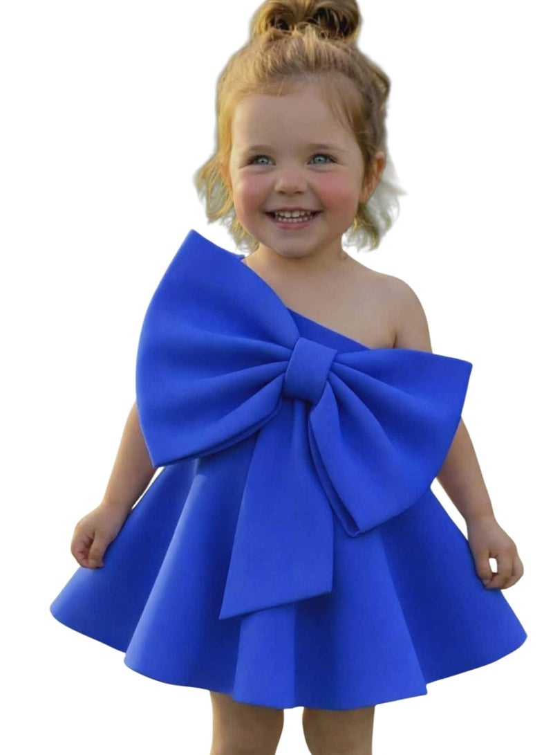 Finco girls dress suitable for ages 2 to 5 years