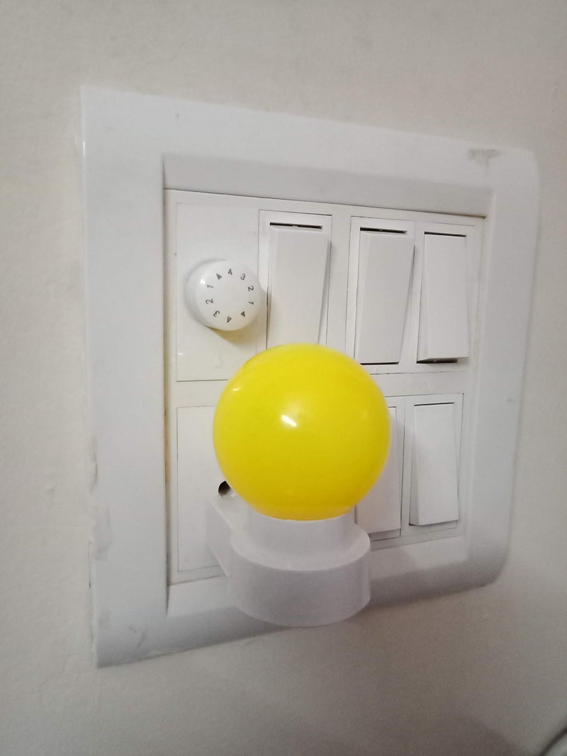 M2 Look Plastic Night Light, Yellow, Pack of 1 - Image 2