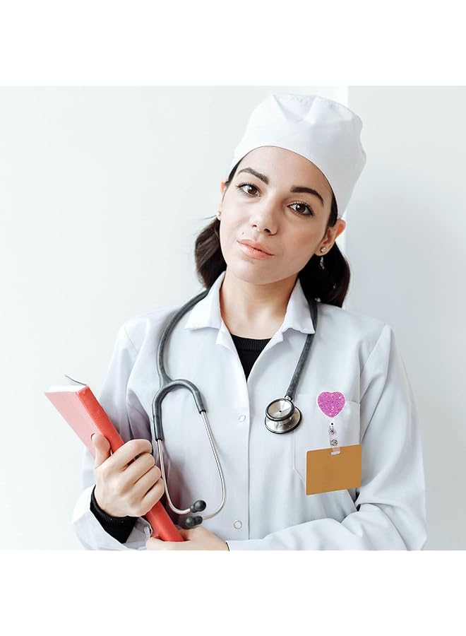 إيروريكس مجموعة من 3 بكرات حامل شارة الهوية القابلة للسحب مع مشبك لامع، حامل بطاقة قابل للسحب لموظفي المكتب والمعلمين والأطباء والممرضات على شكل قلب - Image 4