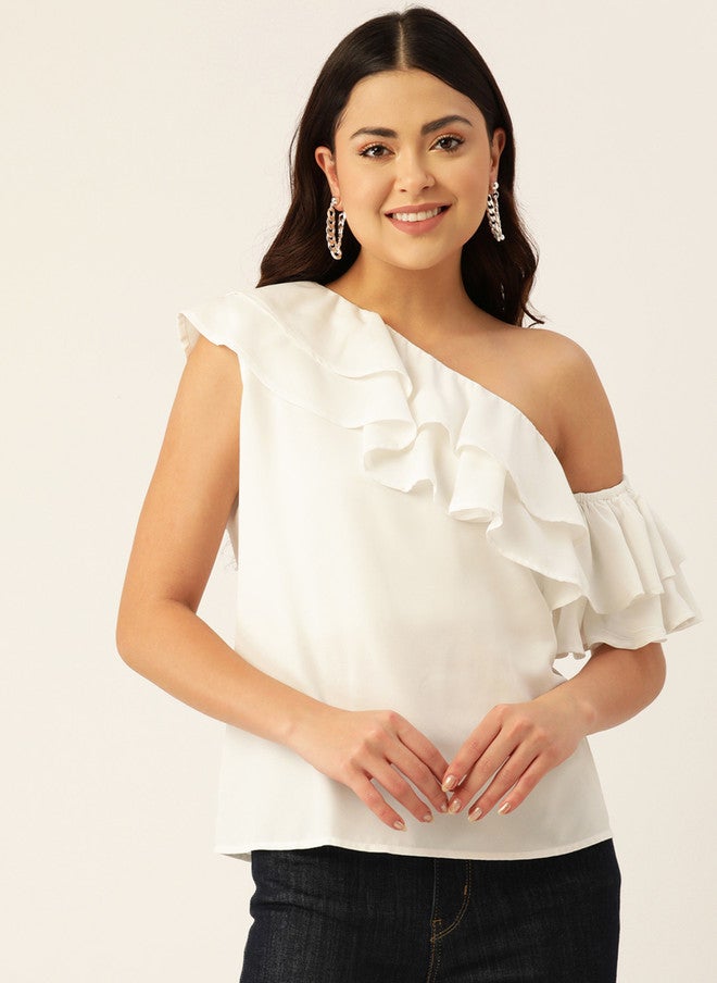 Rue Collection بلوزة جورجيت بأكتاف واحدة مع كشكش للنساء - Image 1