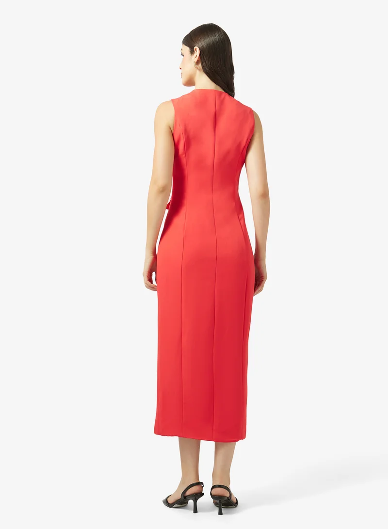 ستايل تشيت فستان مفصل بجيوب أزرار