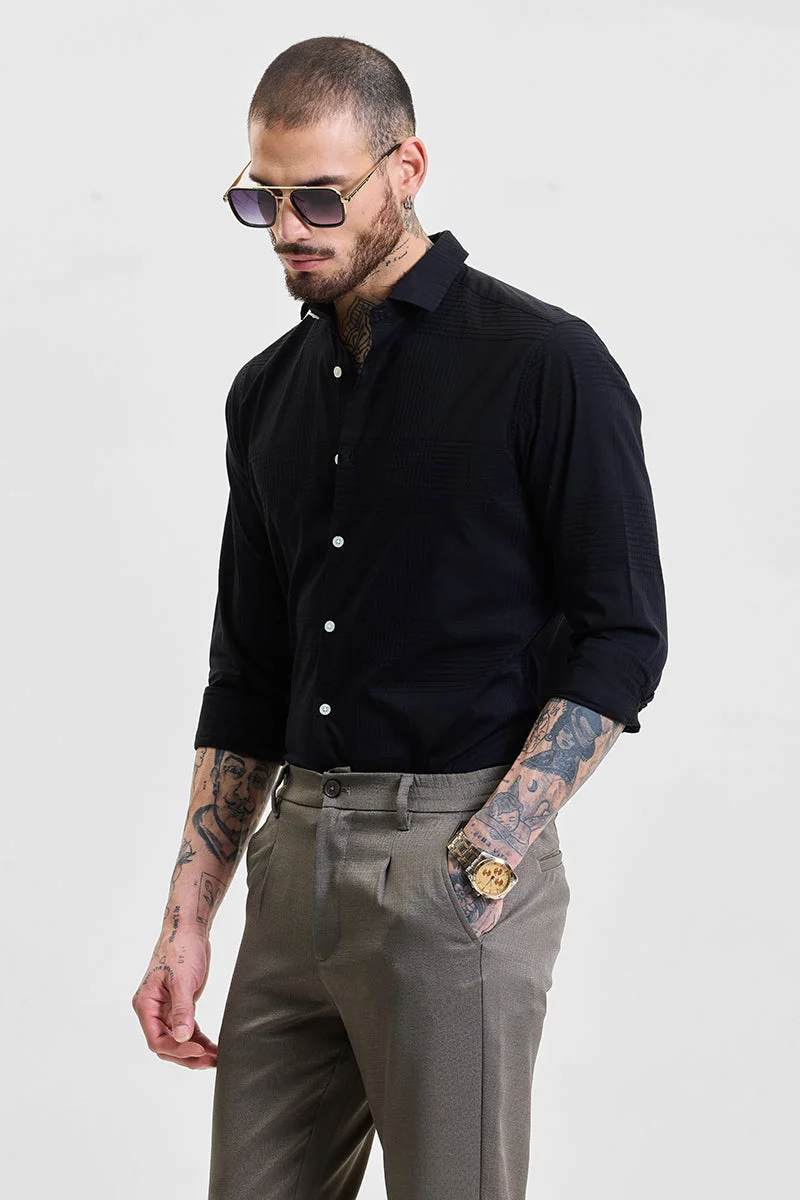 سنيتش Black Textured Long Sleeve Slim Fit Formal Shirt
