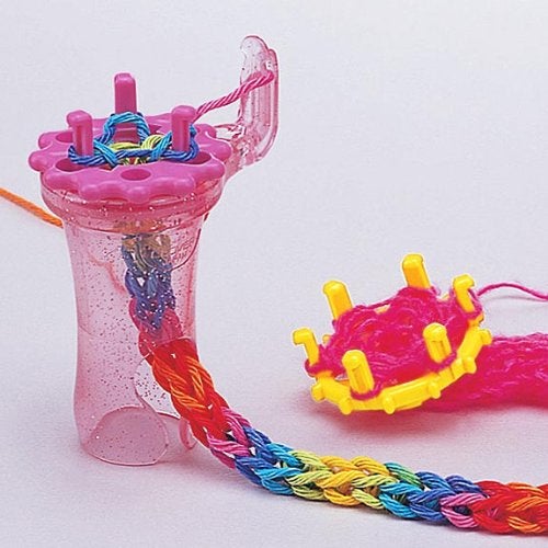 CLOVER 3101 Wonder Knitter Pink, 8.8" Height x 5" Length x 1.8" Width - Image 3