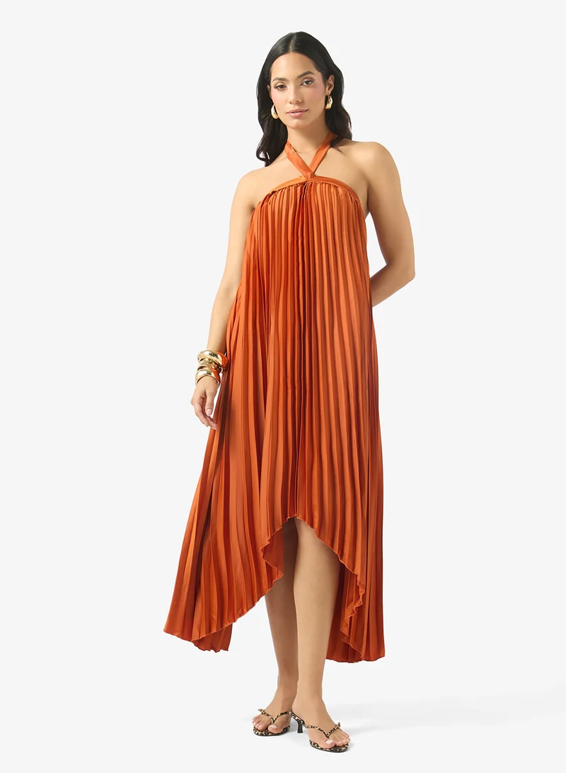 سولايرا Halter Neck Pleated Beach Dress