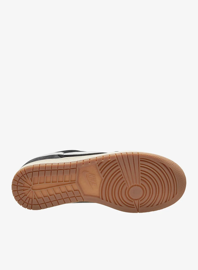 جوردن إير جوردن سكايلين لو