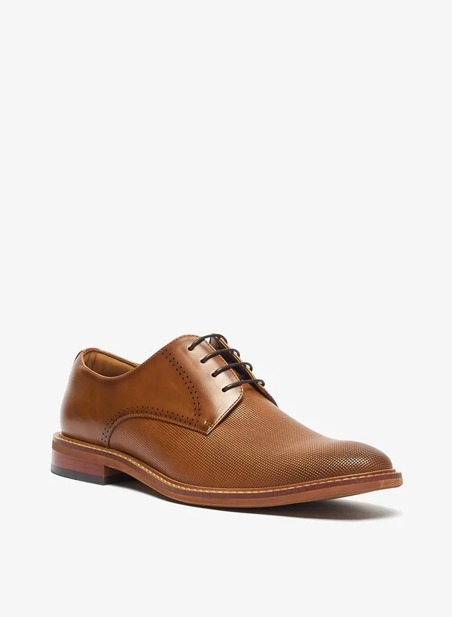 دوتشيني Men's Textured Derby Shoes with Lace-Up Closure