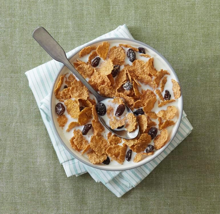 Post Raisin Bran® Whole Grain Wheat & Bran Breakfast Cereal with Sun-Maid Raisins, 16.6 Ounce - Image 5