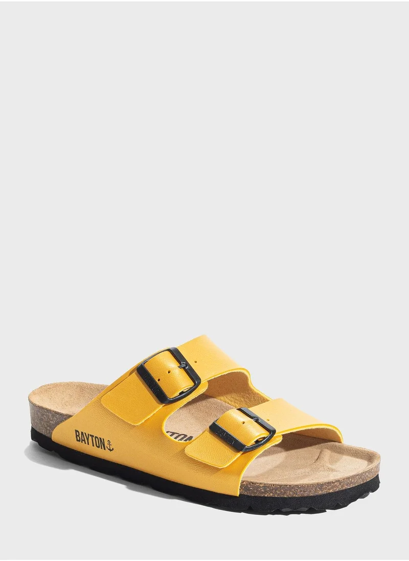 BAYTON Tracy Flat Sandal