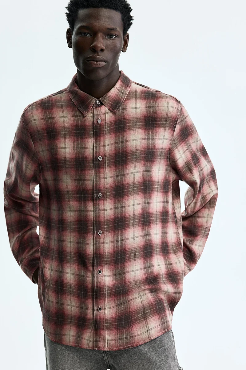 اتش اند ام قميص بقصة مريحة