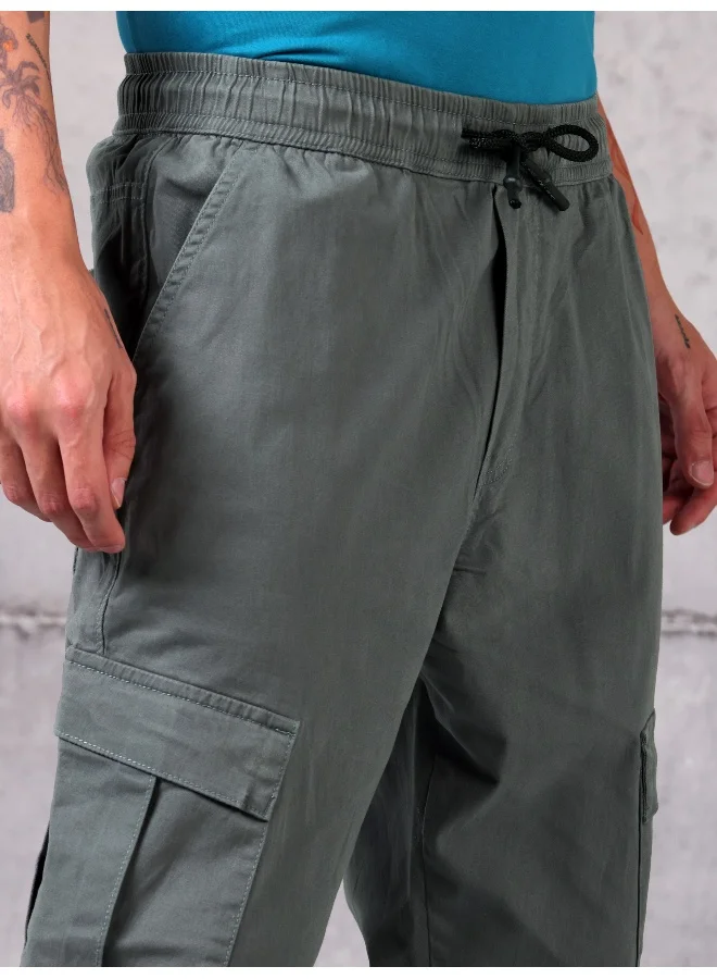 Beyoung Solid Light Grey Regular Fit Cargo Pant for men