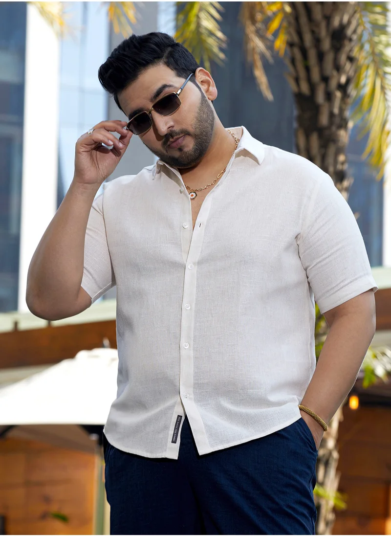 انستافاب بلس Instafab Plus Men's Ivory White Solid Cotton Shirt For Casual Wear | Spread Collar | Short Regular Sleeves | Button Closure | Plus Size Shirt Crafted With Comfort Fit For Everyday Wear