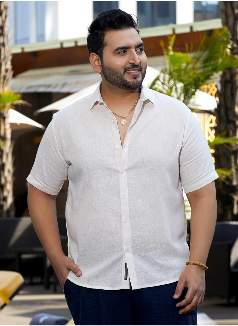 انستافاب بلس Instafab Plus Men's Ivory White Solid Cotton Shirt For Casual Wear | Spread Collar | Short Regular Sleeves | Button Closure | Plus Size Shirt Crafted With Comfort Fit For Everyday Wear