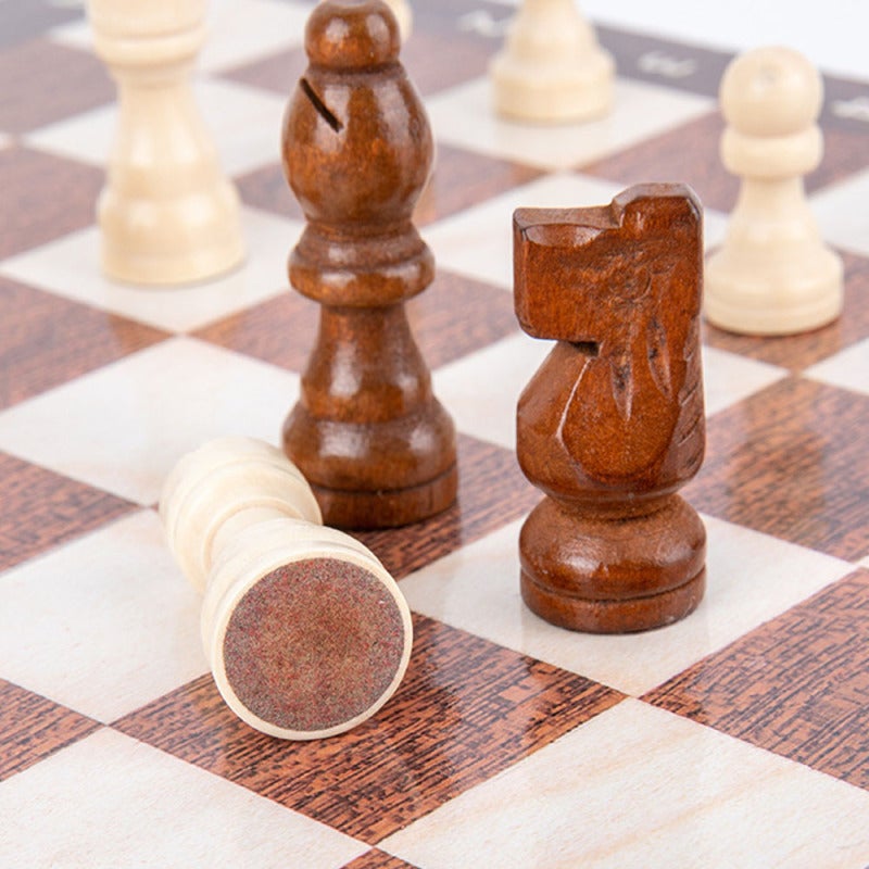 Wooden Chess Set 342x342mm Magnetic Foldable Chess Board Set - Noise-reducing Felt-bottomed Pieces Portable Solid Wood Chess Game Set for Home Travel School Beginners Enthusiasts - Image 4