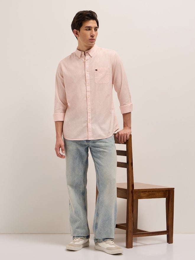 The Bear House Men Solid Slim Fit Casual Shirt - Image 1