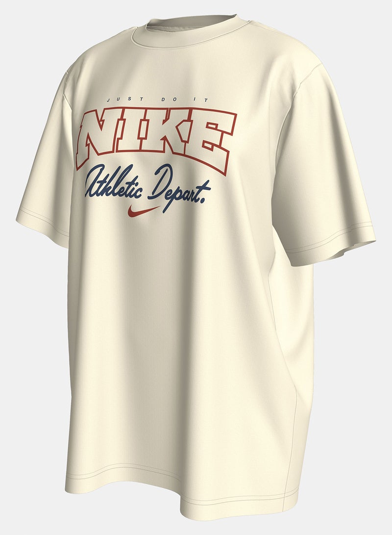 Nike Women’s Nike Sportswear Short-Sleeve Back-to-School T-Shirt - Image 5