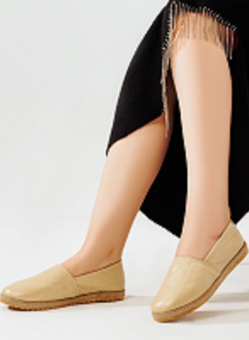 BN-90 بلارينا جلد فلات للنساء - بيج