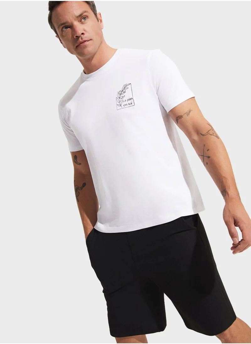 جون Essential Pique Shorts