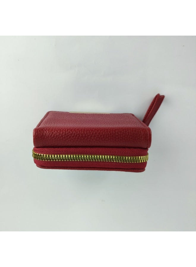 محفظة جلد نسائية فاخرة – مقسمة من الداخل لتنظيم جميع أغراضك بسهولة - Image 4