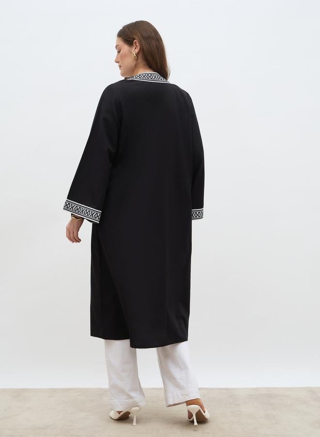 Styli Regular Fit Embroidered Edge Midi Kimono - Image 5